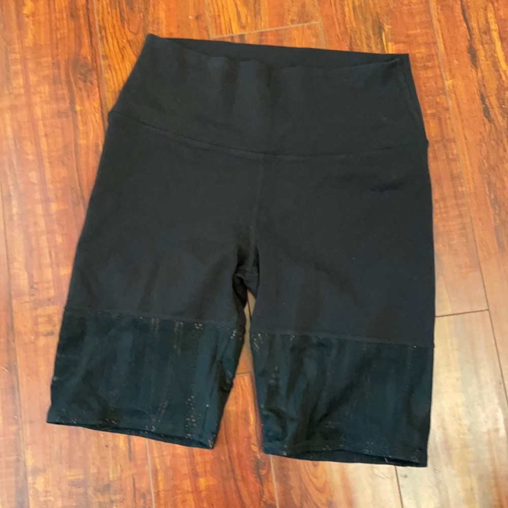 Alo yoga high waist black bike shorts lace hem